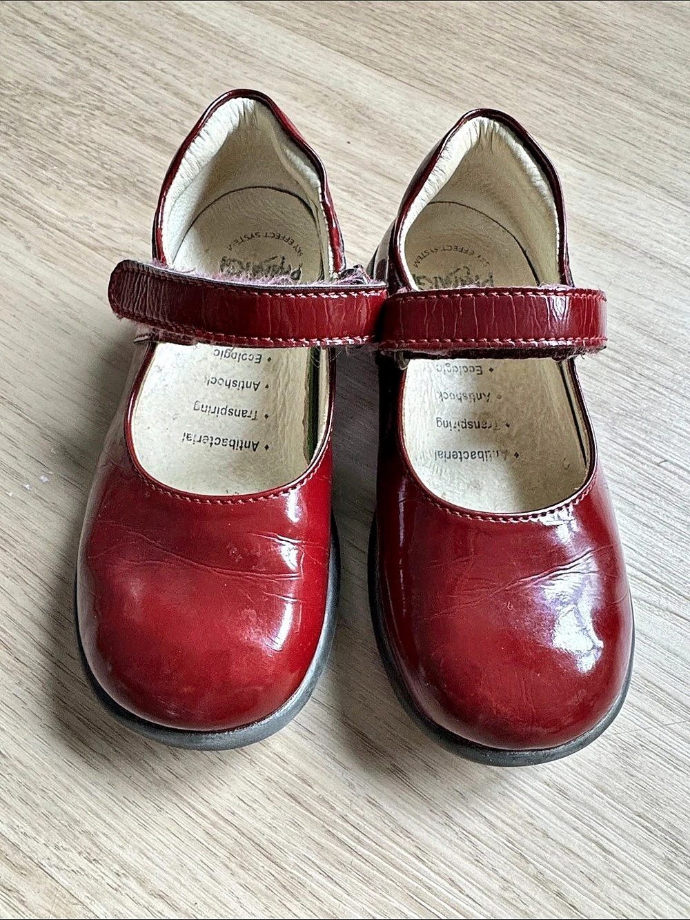 Primigi Mary Jane Patent Leather Flats Red EU 23